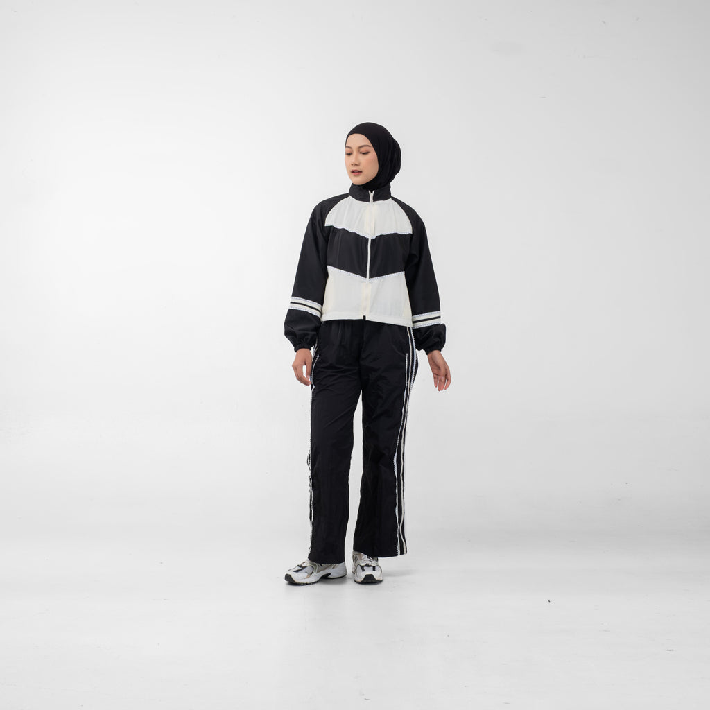 Xenna Jacket