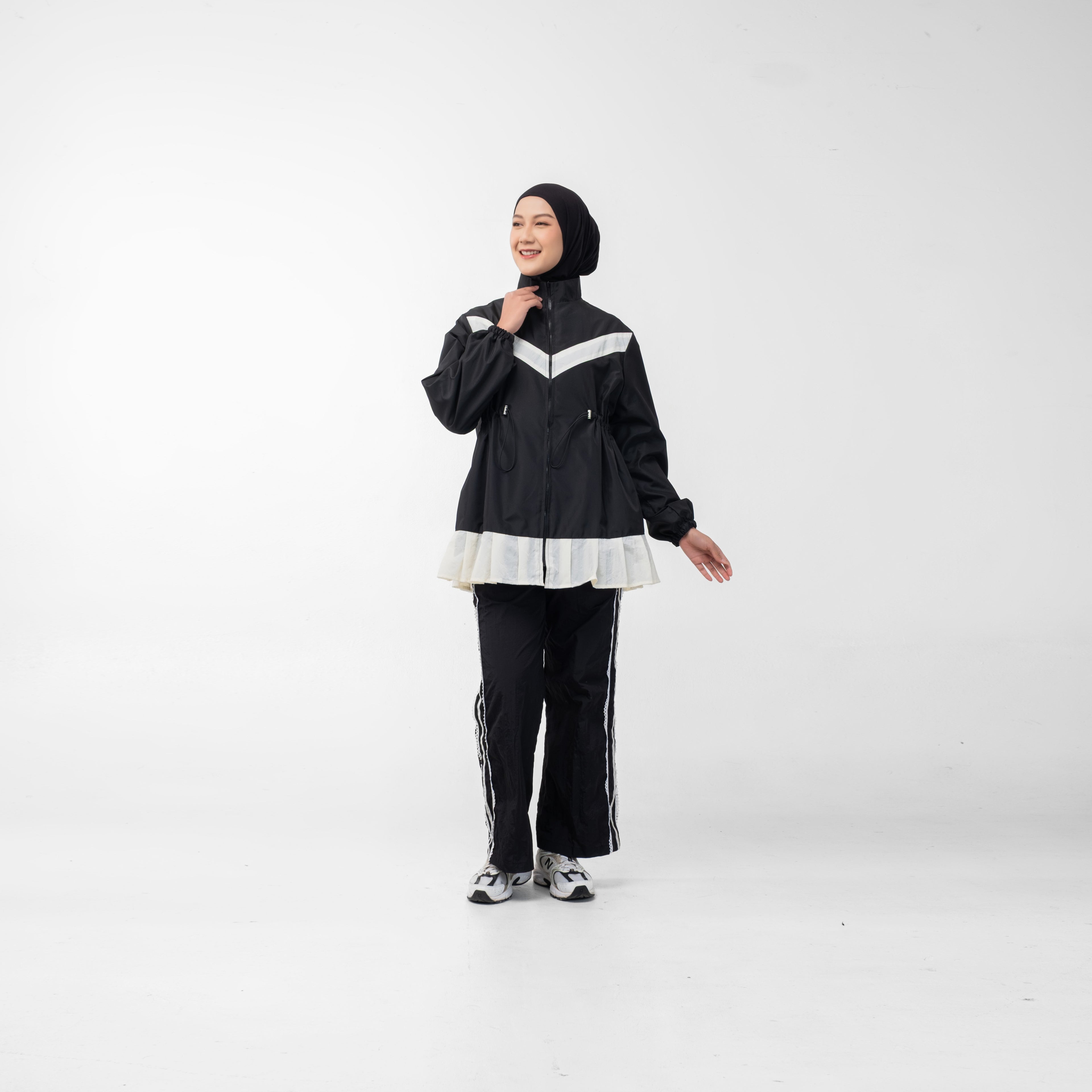 Yolla Jacket