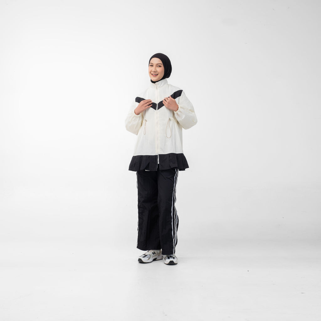 Yolla Jacket