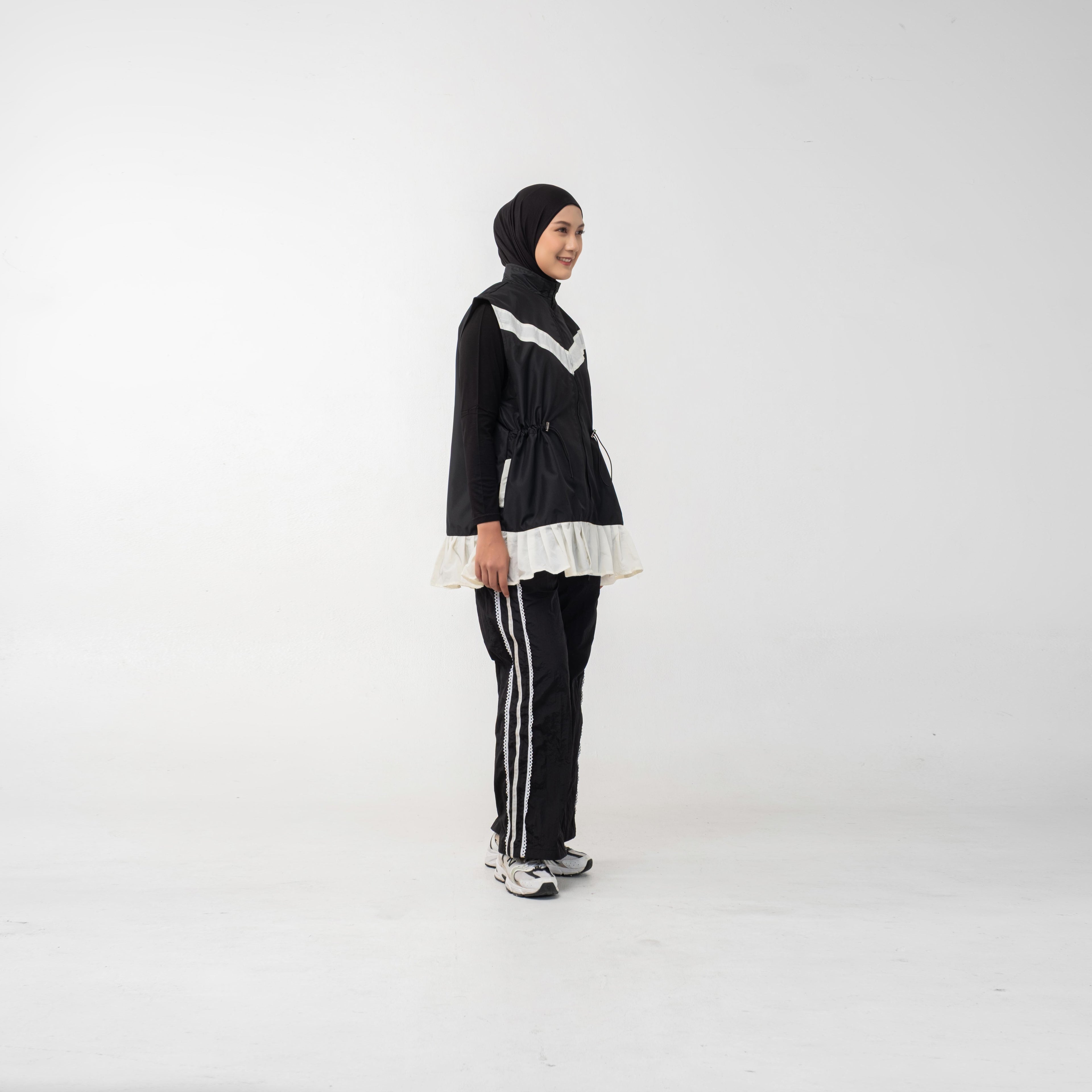 Yolla Vest Jacket