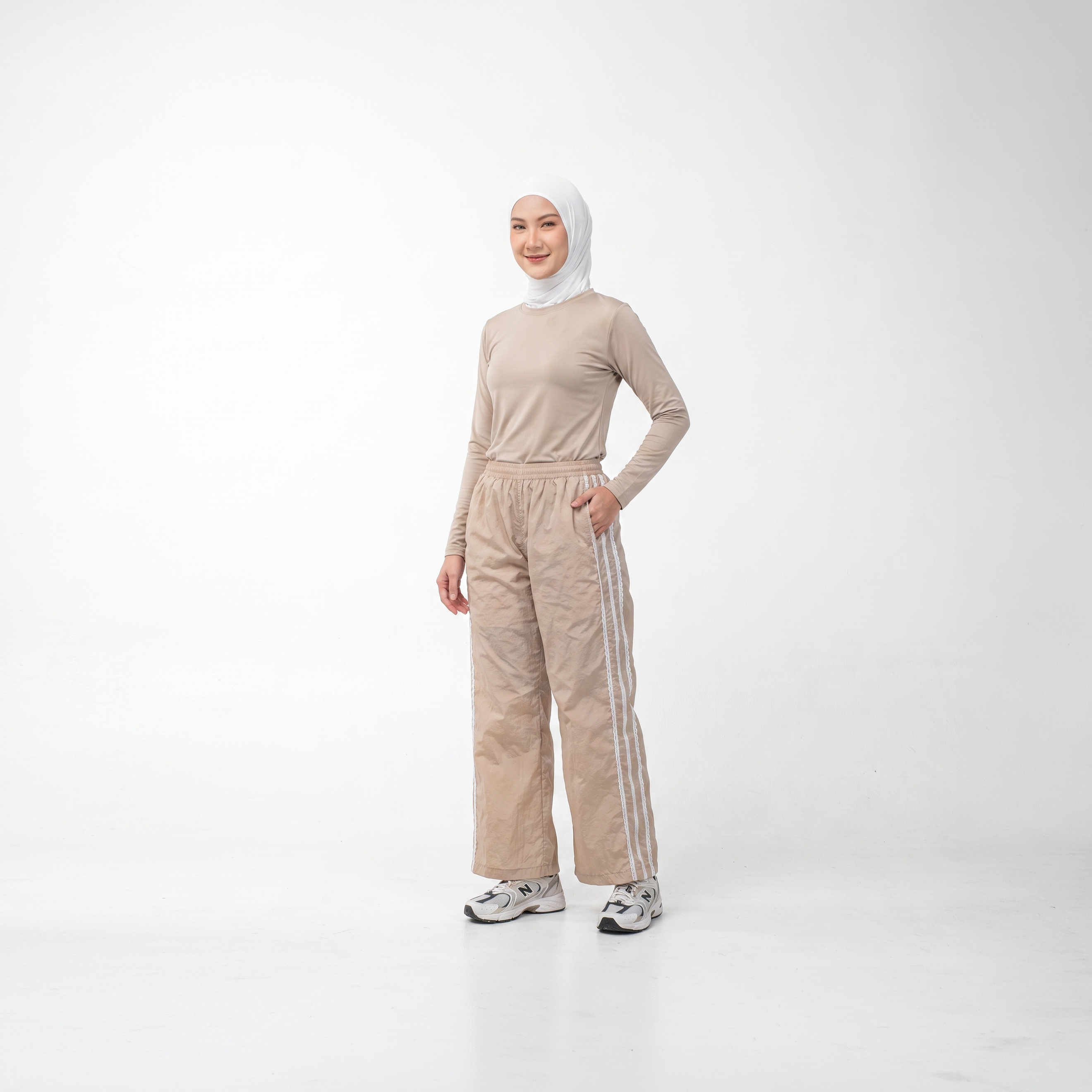 XENNA PANTS