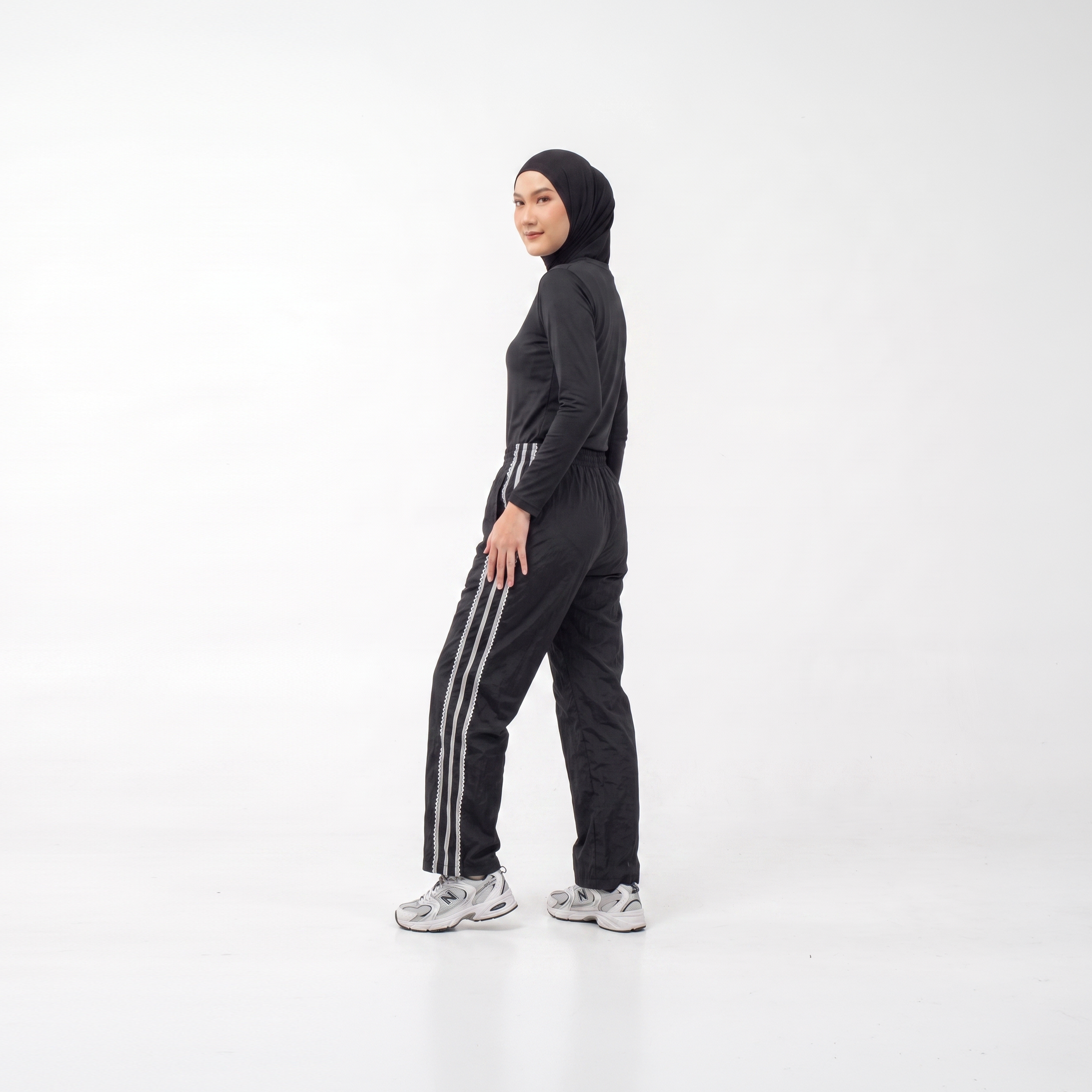 XENNA PANTS
