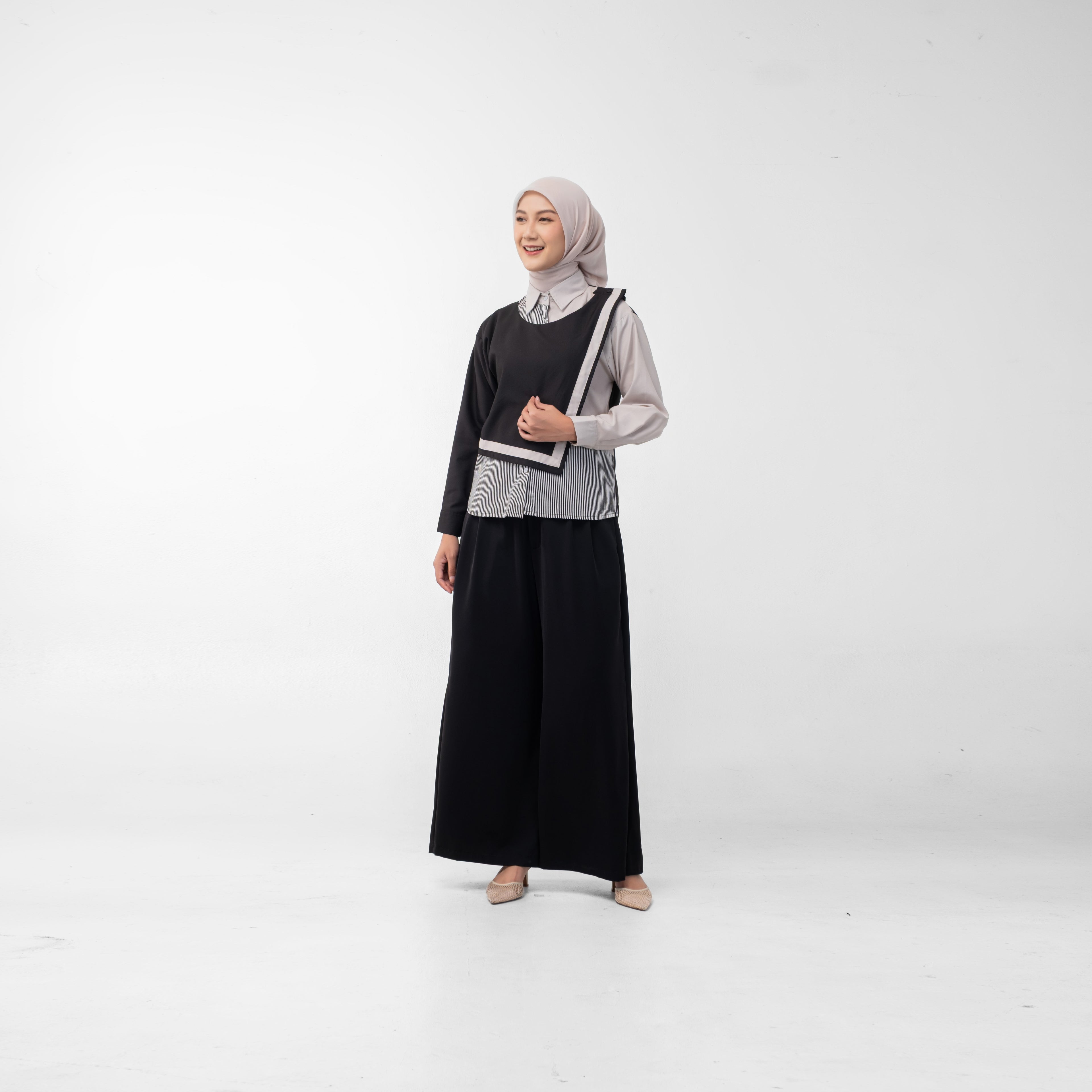 Ghani Top